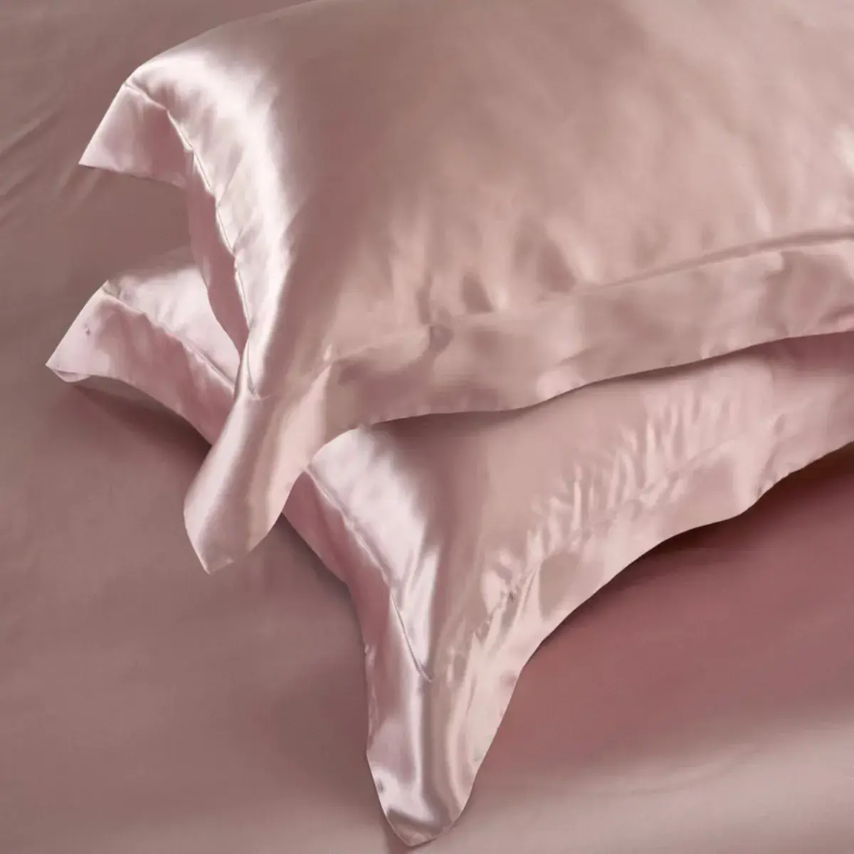 Blush Silk Bedding Set — alternate view
