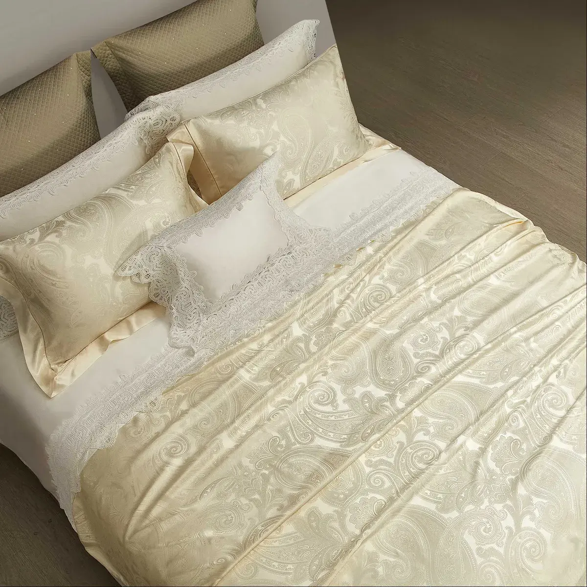 Champagne Silk Jacquard Bedding Set — alternate view