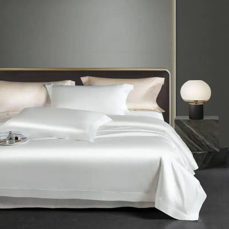 Giza Cotton Bedding Set in Ivory — alternate view