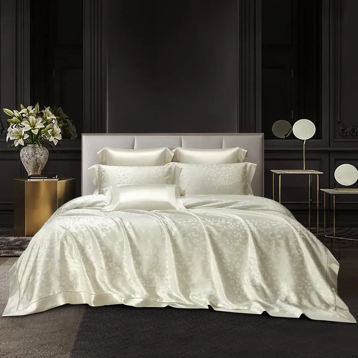Ivory Silk Jacquard Bedding Set