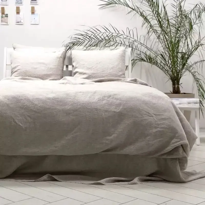 Pure Linen Bedding Set in Silver — alternate view